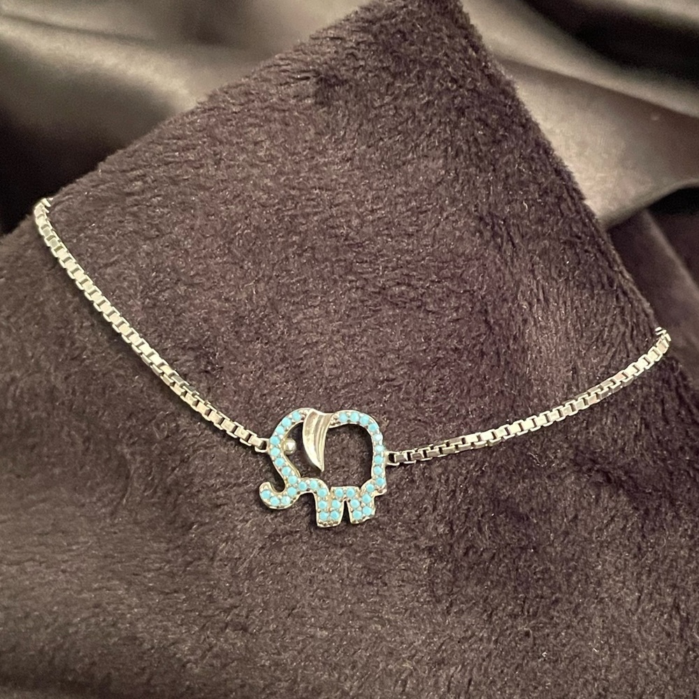 Turquoise and Sterling silver Elephant Bracelet
